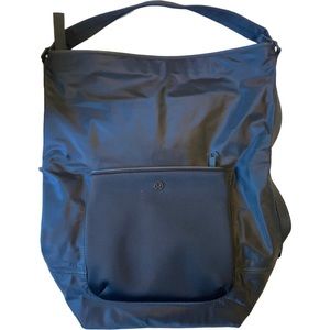 Lululemon laptop bag